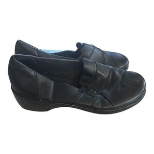 Clarks Collection Loafers Women Sz 8 Black Leather Ultimate Comfort Slip On